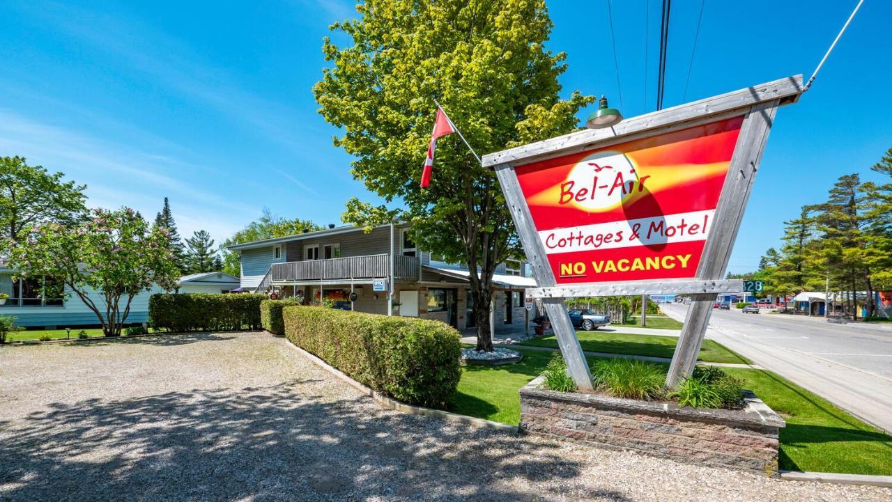 Bel Air Cottages And Motel ソーブル・ビーチ エクステリア 写真