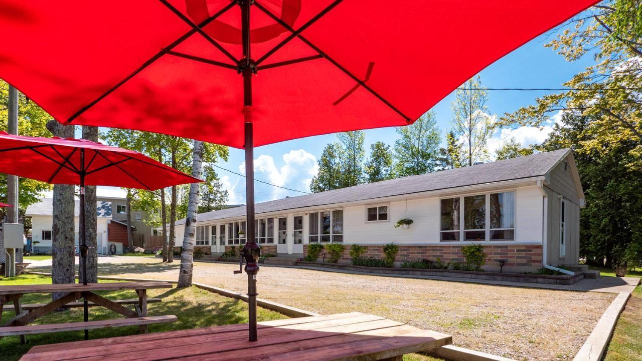 Bel Air Cottages And Motel ソーブル・ビーチ エクステリア 写真